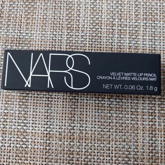 NARS Velvet Matte Lip Pencil - Picture 2 of 2
